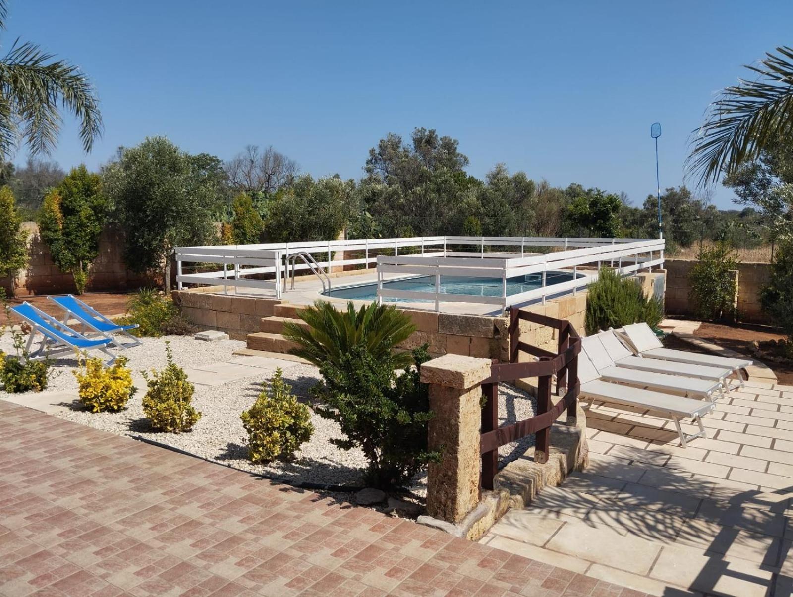 Villetta Mari Con Piscina Esclusiva Nel Salento Capilungo Bagian luar foto