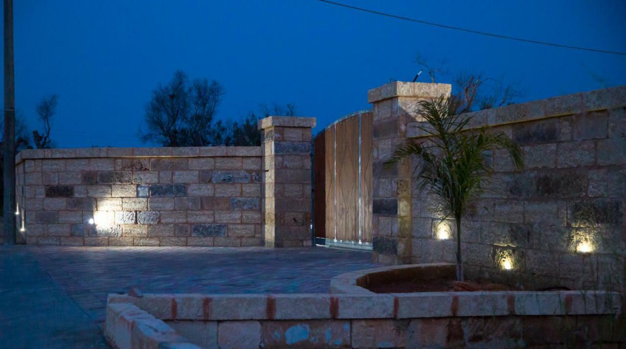 Villetta Mari Con Piscina Esclusiva Nel Salento Capilungo Bagian luar foto